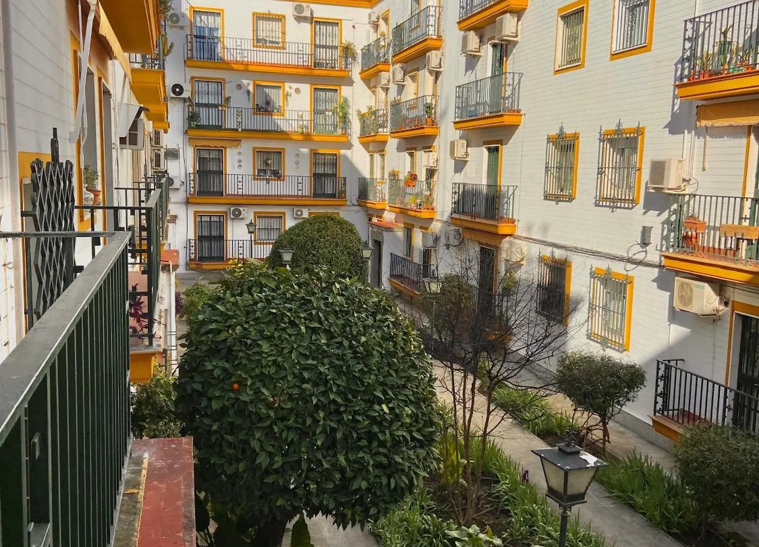 Alohamundi Cespedes Apartment Seville Spain