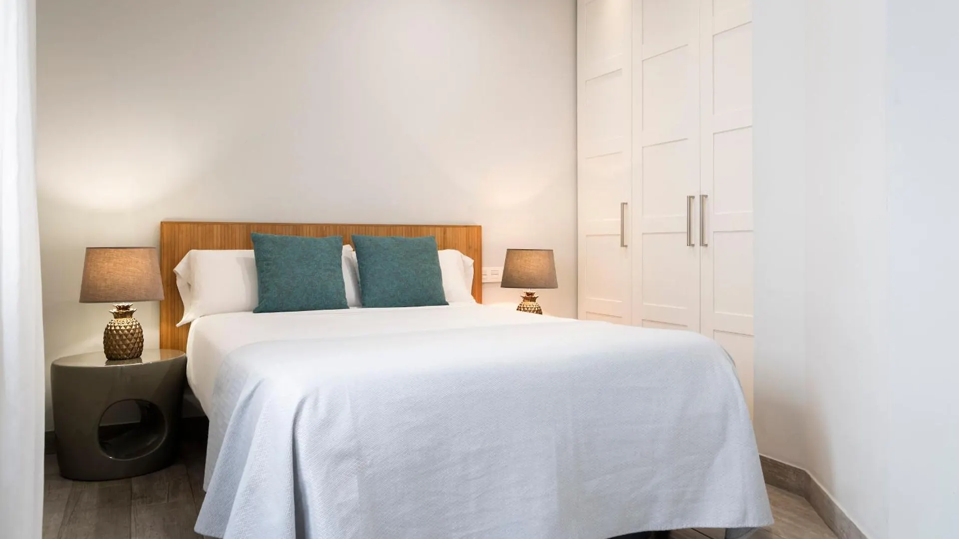 Alohamundi Cespedes Apartment Seville