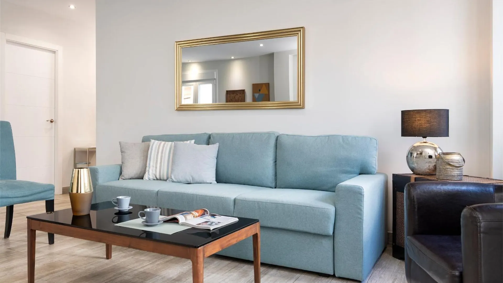 Alohamundi Cespedes Apartment Seville